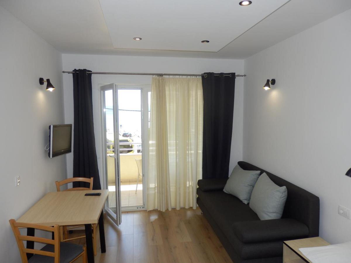 Apartments Rica Omiš Exterior foto