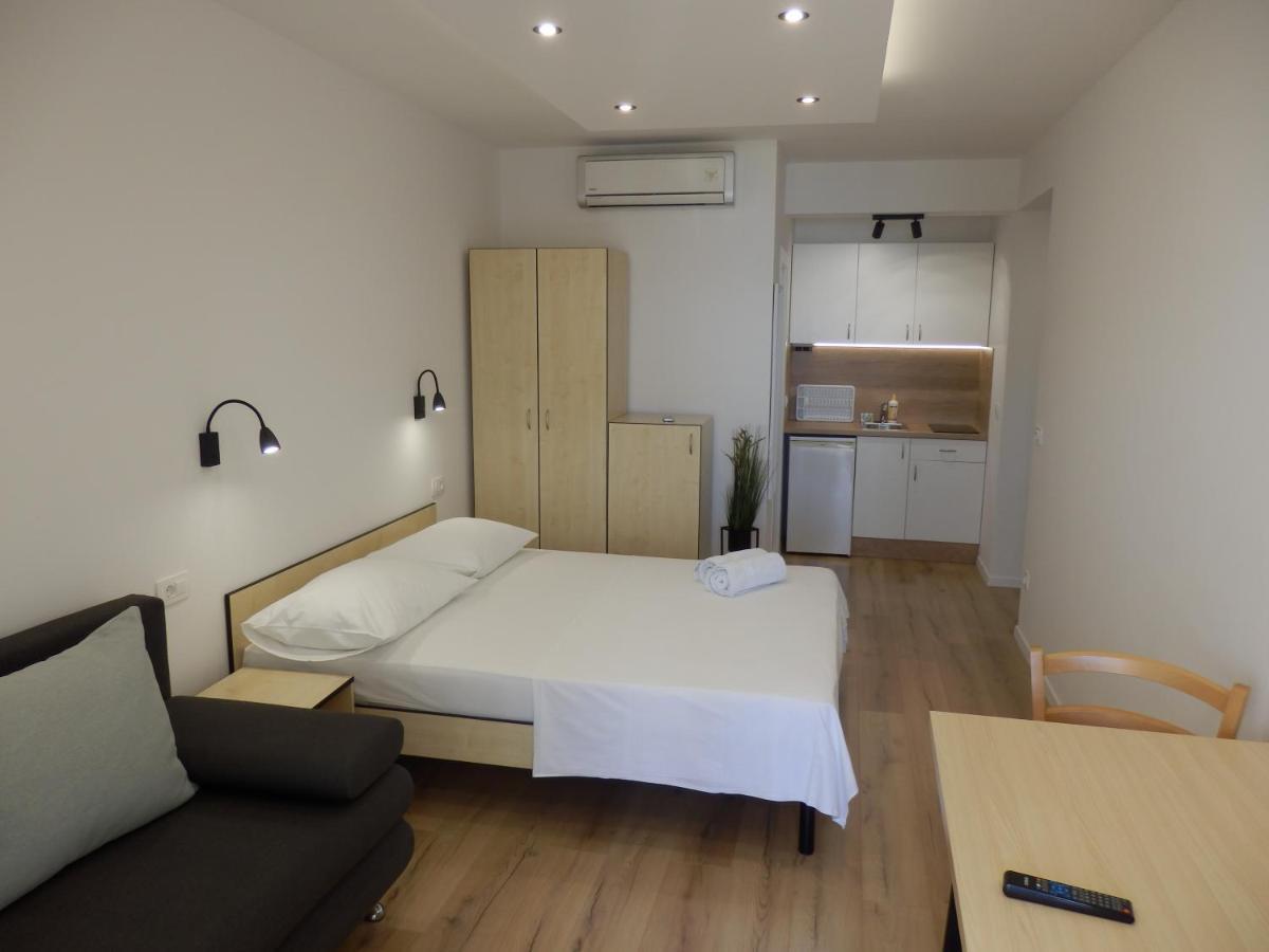Apartments Rica Omiš Exterior foto