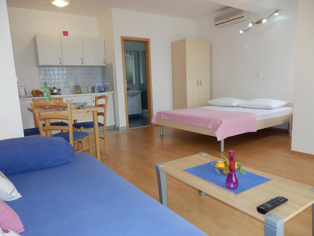 Apartments Rica Omiš Exterior foto